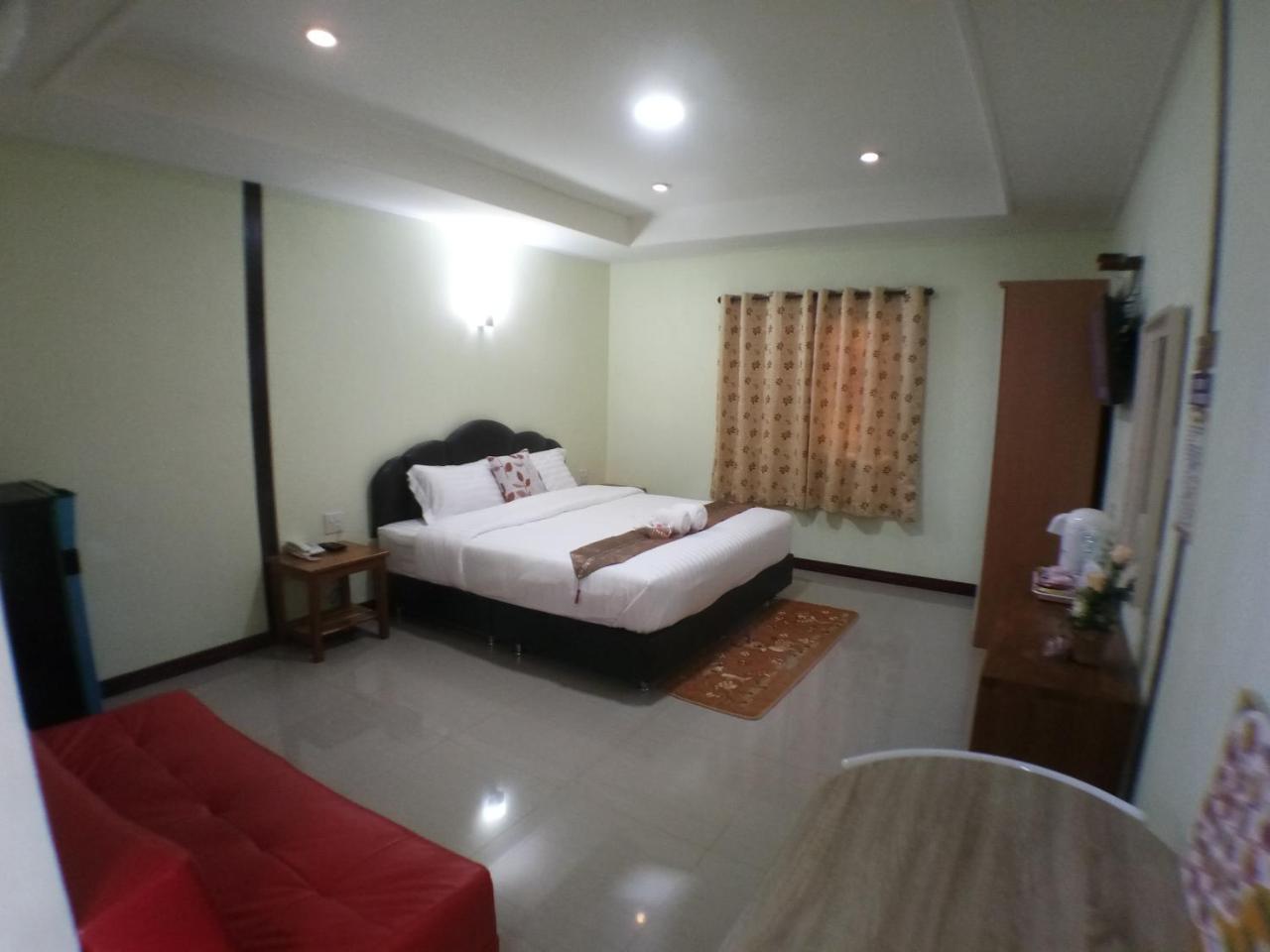 Hi Tech Resort Kabin Buri Exteriör bild